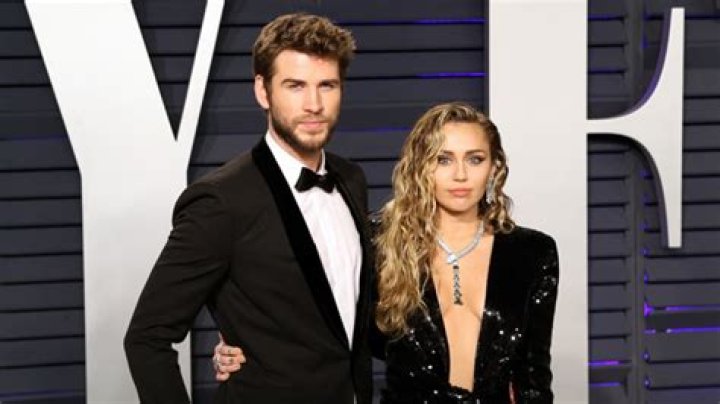 Miley Cyrus & Liam Hemsworth: Drug Use, Cheating Caused Split: Report – Hollywood Life