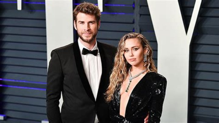 Miley Cyrus Reveals If ‘Flowers’ Is About Liam Hemsworth – Hollywood Life