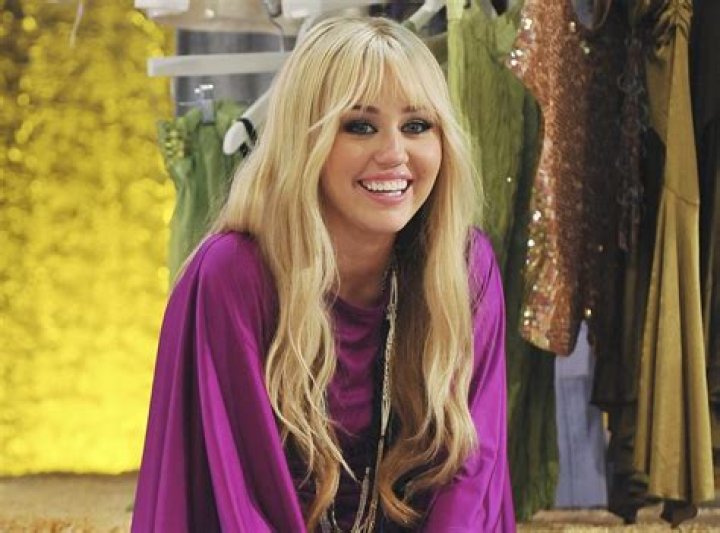 Miley Cyrus to Hannah Montana — I Quit You!