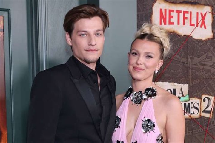 Millie Bobby Brown & Jake Bongiovi Share Ice Cream Sundae In Cute Date Night Photo