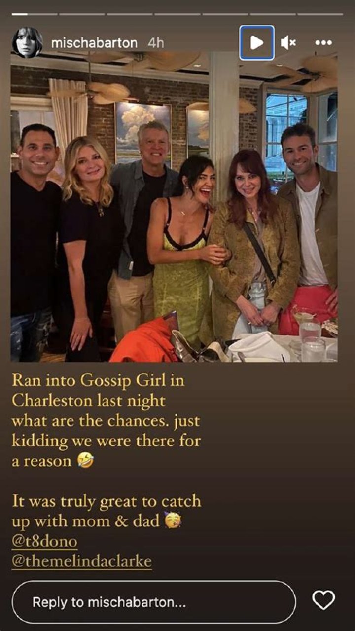 Mischa Barton Reunites With Her Parents From ‘The O.C.’ 15 Years After Finale: ‘Cooper Family’