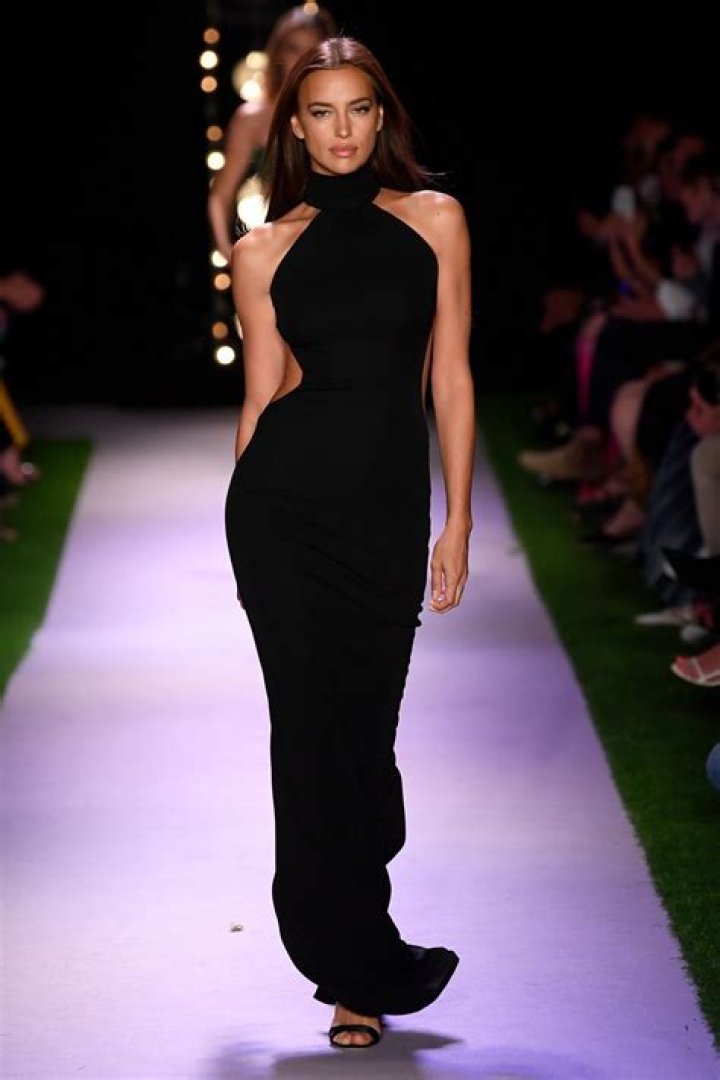 Models Walking The Runway Spring 2020 NYFW — Pics