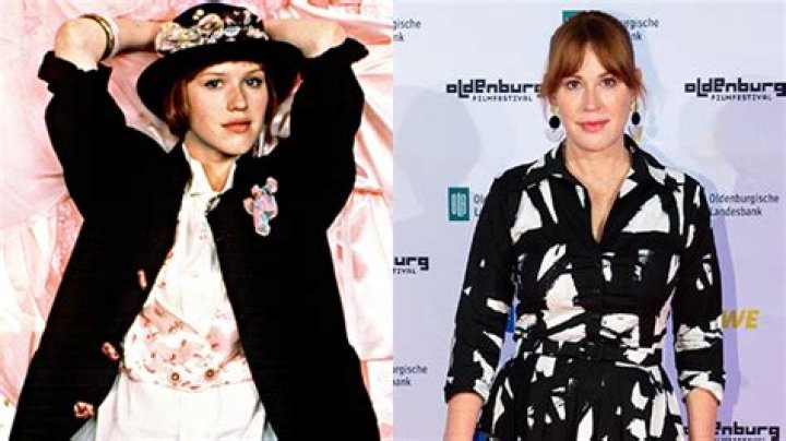 Molly Ringwald & More – Hollywood Life