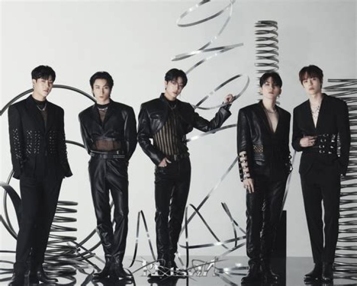 Monsta X’s ‘Jealousy’ Video — PICS
