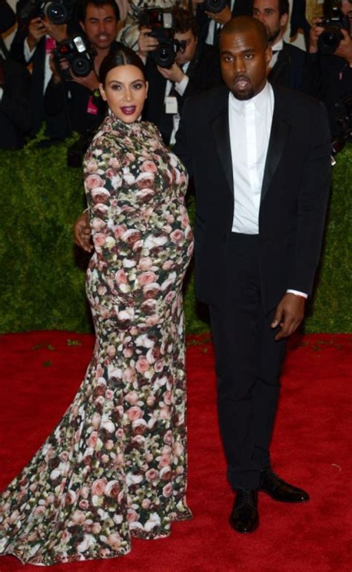Most Outrageous Celeb Outfits Of All-Time — PICS