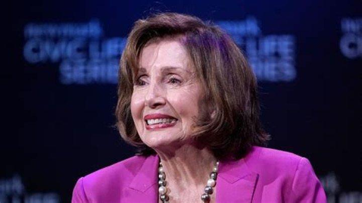Nancy Pelosi’s Hilarious Facial Expressions & Clapping At SOTU Go Viral