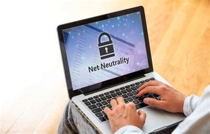 Net Neutrality Repealed: FCC Votes 3-2 To Repeal Obama-Era Internet Protections
