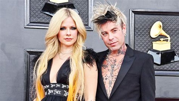 New Song – Hollywood Life
