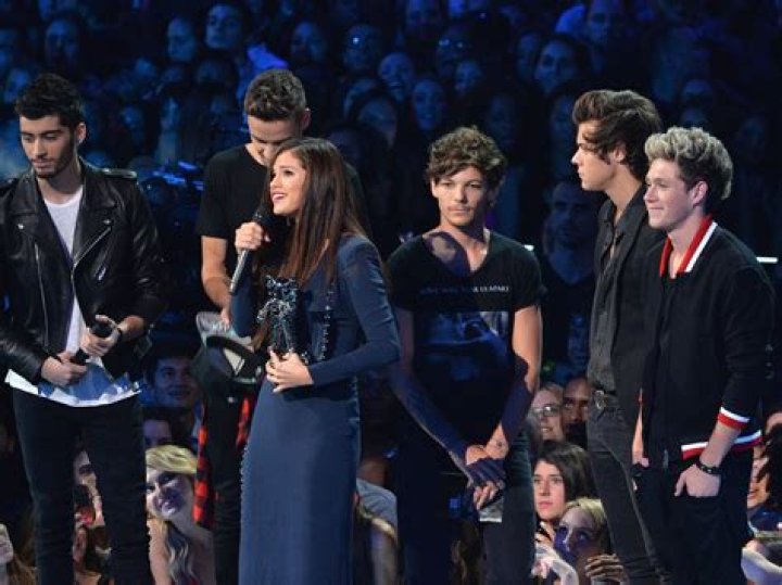 Niall Horan & Selena Gomez’s Name — What Should Their ‘Ship’ Nickname Be? – Hollywood Life