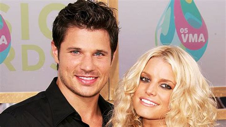 Nick Lachey Breaks Silence On Jessica Simpson’s Tell-All Book – Hollywood Life