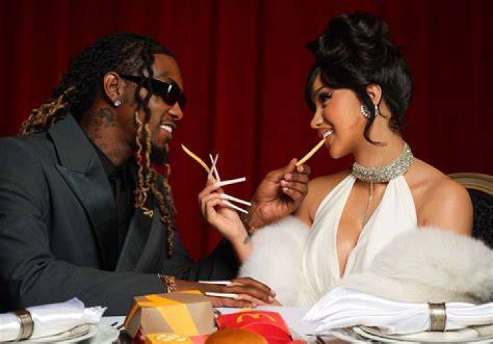 Nicki Minaj Disses ‘L&HH’s Cardi B Over ‘Dumb’ Freestyle Rap — Report