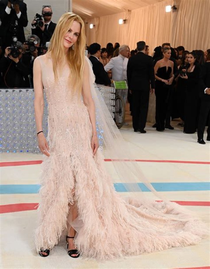 Nicole Kidman’s Met Gala 2023 Dress Is From Chanel No. 5 Ad: Photos – Hollywood Life