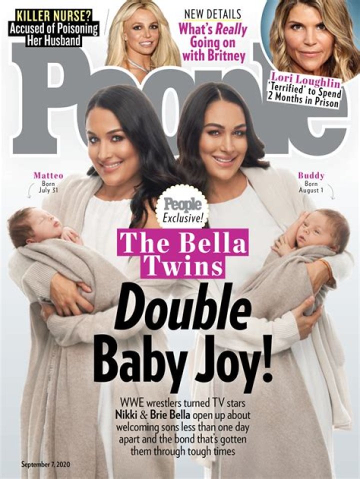 Nikki Bella Shares Side By Side Photos Of Her & Brie’s Newborn Sons Smiling & Making Goofy Faces