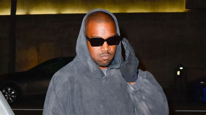 North West Wears Face-Covering Outfit Like Dad Kanye & Mom Kim K – Hollywood Life