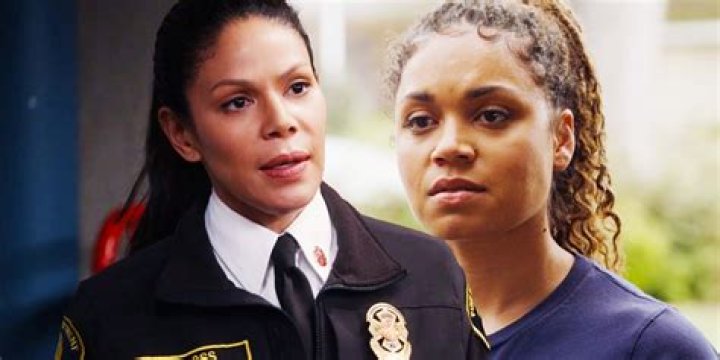 Olivia Exposes B613 — Season 7 Episode 17 Recap – Hollywood Life