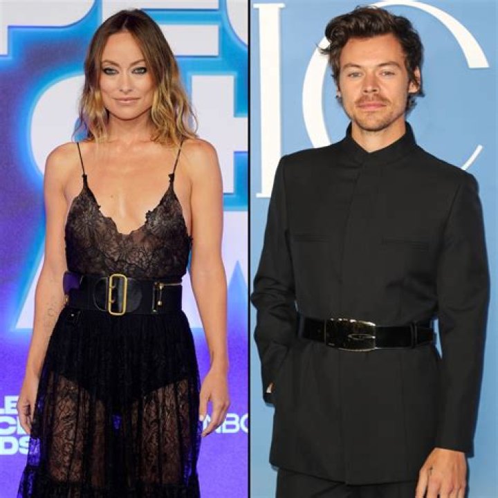 Olivia Wilde Spotted On Solo Coffee Run Amid Report She’s ‘Very Upset’ Over Harry Styles Split