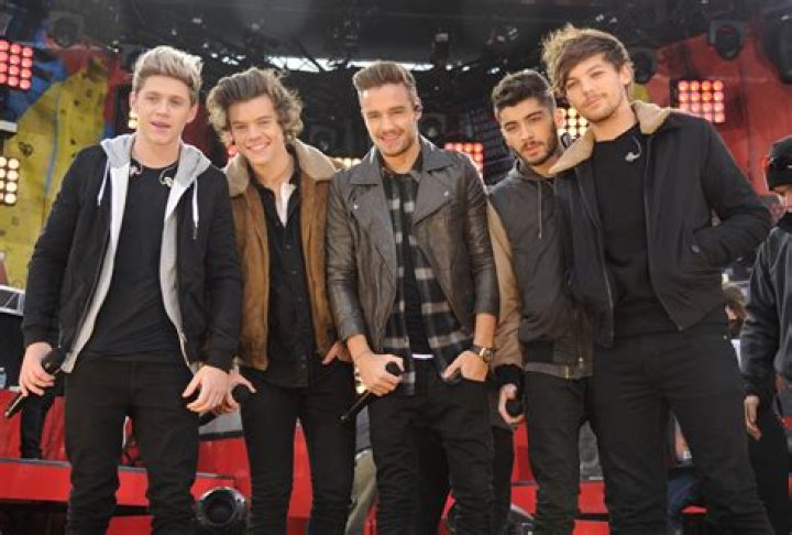 One Direction Fans Go Wild As Liam Payne Congratulates Harry Styles On Grammys Win