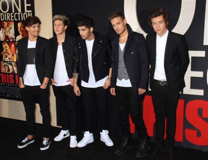 One Direction Reacts To Miley Cyrus’ VMA Performance — It Was ‘Cute’ & ‘Timid’ – Hollywood Life