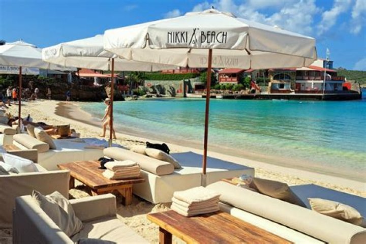 Orlando Bloom Hits The Beach In St. Barts — PICS