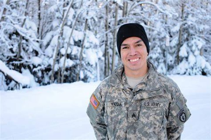 Oscar Vazquez: 5 Things To Know About Mexican-American Vet Invited To State Of The Union