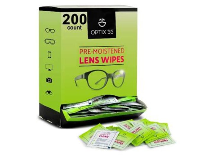 Our Top Five Lens Cleaning Wipes of 2024 – Reviews by Hollywood Life – Hollywood Life