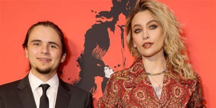 Paris Jackson, 24, Sweetly Holds Hands With Brother Prince, 25, At Charity Gala: Photos
