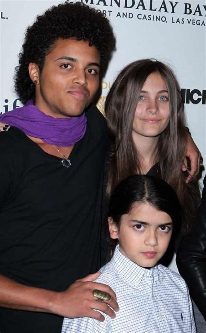 Paris Jackson Celebrates With Youngest Brother Blanket As He Turns 18 — Pics