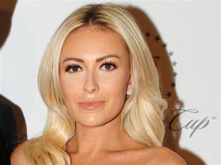 Paulina Gretzky’s Hair Makeover: She Shows Off Short New ‘Do At The Master’s