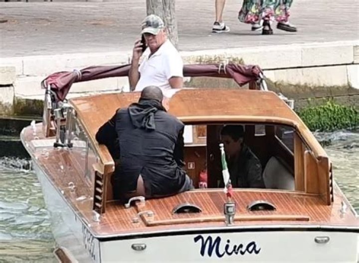 Penelope Cruz’s Orange Swimsuit On Boat In Italy: Photo – Hollywood Life
