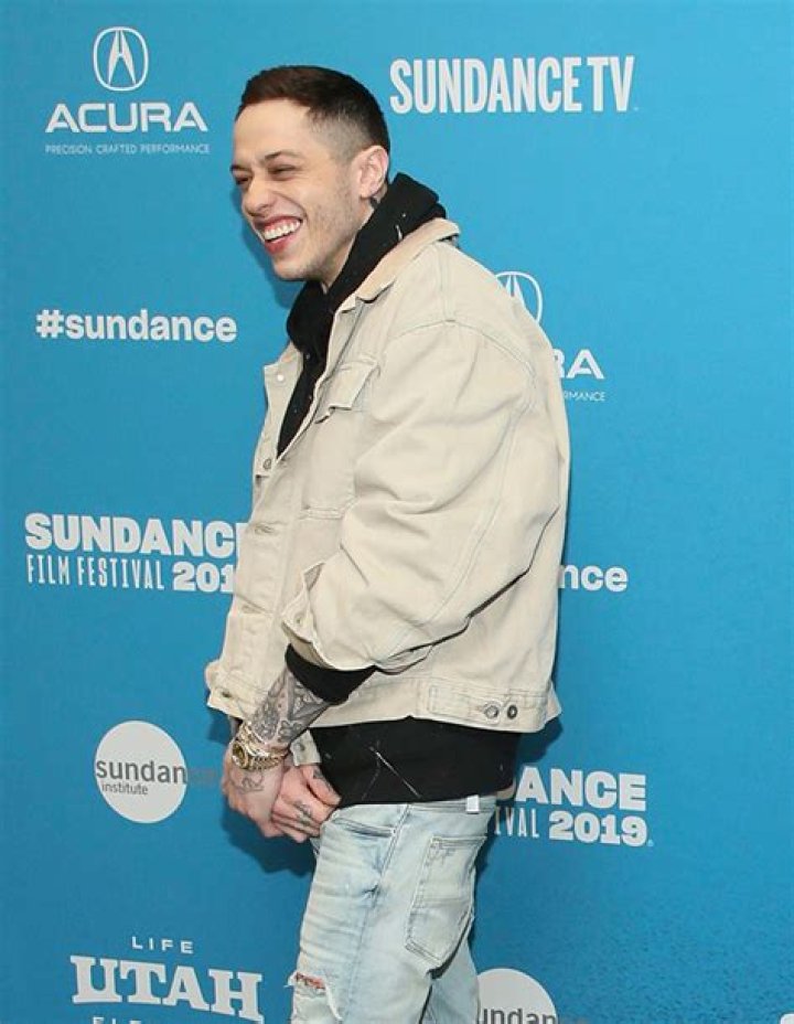 Pete Davidson Compliments Kim Kardashian On Her Butt & Makes Her Laugh On Dates — Report