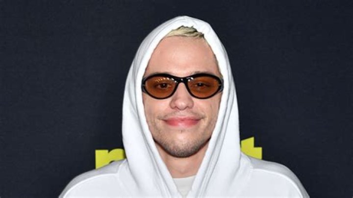 Pete Davidson Suddenly Cancels Several Comedy Shows From Now Through January Due to ‘Unforseen Circumstances’