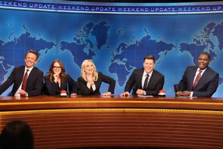Peyton Manning On Tom Brady’s Retirement – Weekend Update Video – Hollywood Life