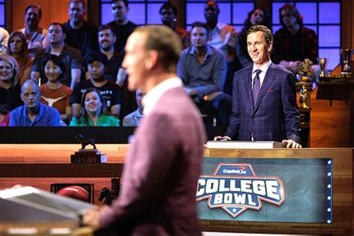 Peyton Manning’s Brother Cooper On ‘Capital One College Bowl’ Season 2 – Hollywood Life