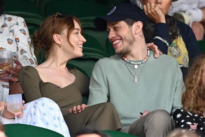 Phoebe Dynevor & Pete Davidson ‘Hold Hands’ As Reported Romance Heats Up, Fan Claims