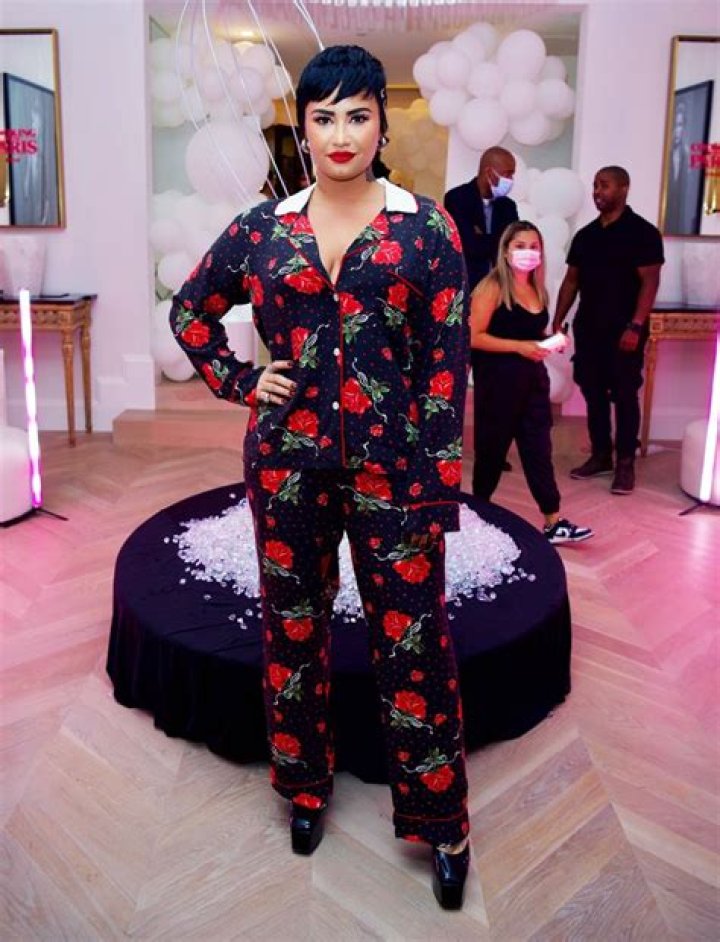 Photos Of Demi Lovato & More – Hollywood Life