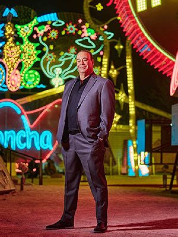 Photos Of Jon Taffer & More – Hollywood Life