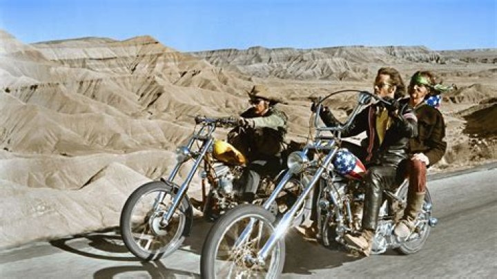 Photos Of Late ‘Easy Rider’ Actor – Hollywood Life