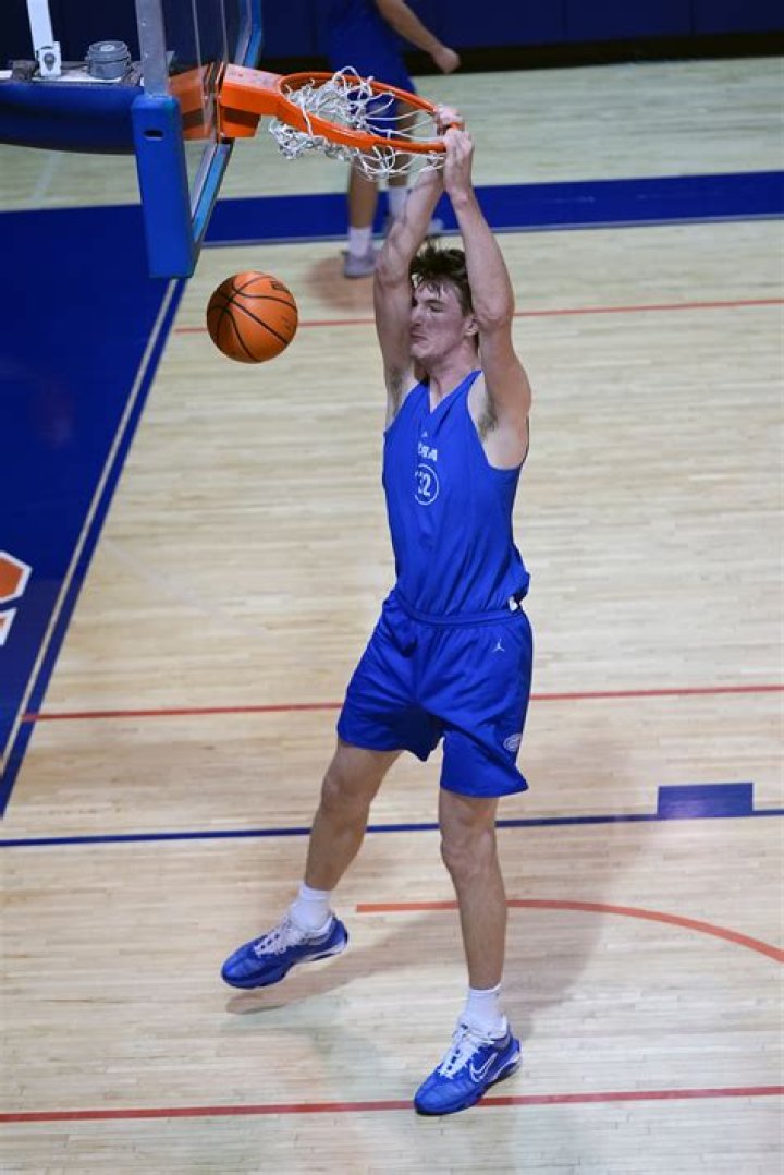 Photos Of The Basketball Star – Hollywood Life