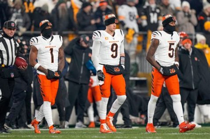 Photos Of The Bengals QB – Hollywood Life