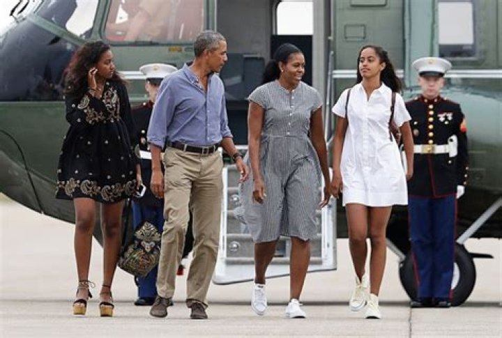 Photos Of The Former First Family – Hollywood Life