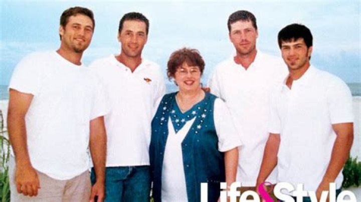 [PIC] ‘Duck Dynasty’ Without Beards — Robertson Boys Didn’t Always Have Them – Hollywood Life