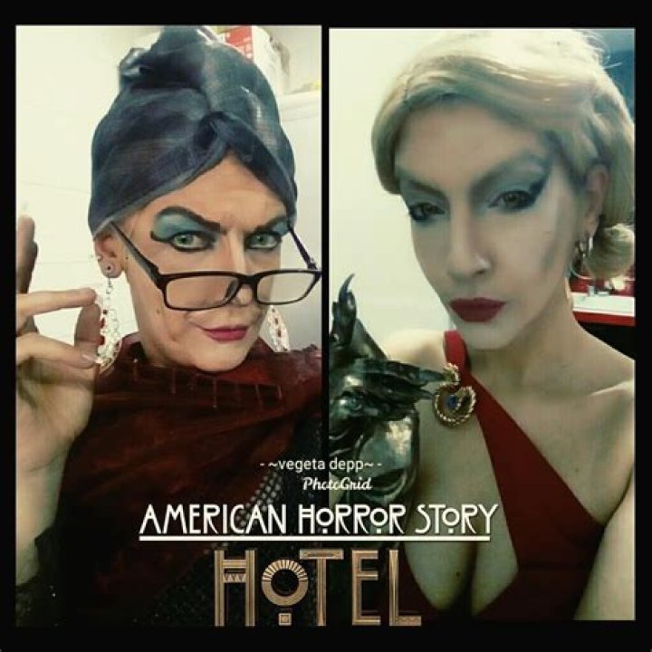[PIC] Lady Gaga Topless & Bloody Before ‘American Horror Story Hotel’ Premiere – Hollywood Life