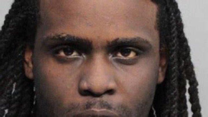 [PICS] Chief Keef’s Mugshot — See Him Stick Out His Tongue – Hollywood Life