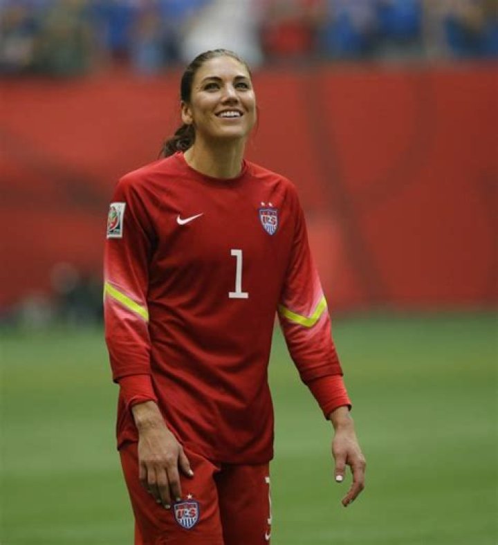 [PICS] Hope Solo — See Pics Of The Soccer Player – Hollywood Life