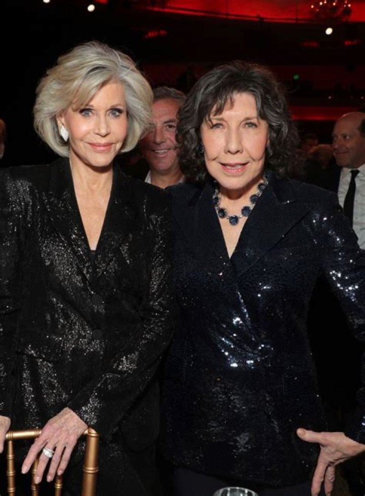 [PICS] Lily Tomlin’s Married — Newly Married Actress Through The Years – Hollywood Life
