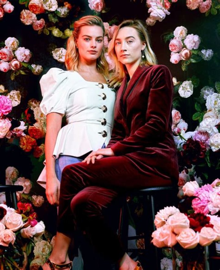 Pics of Margot Robbie & Saoirse Ronan – Hollywood Life