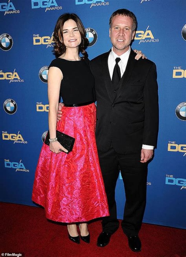 Pics Of The Former Couple – Hollywood Life
