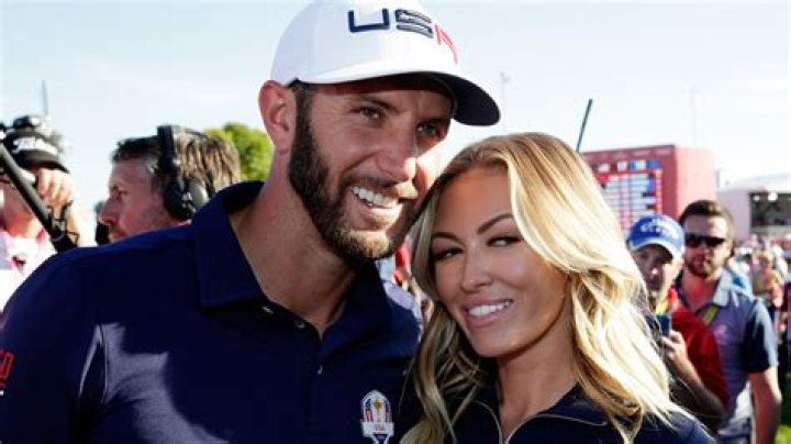 [PICS] Paulina Gretzky Pregnant With Dustin Johnson’s 2nd Child: Announcement – Hollywood Life