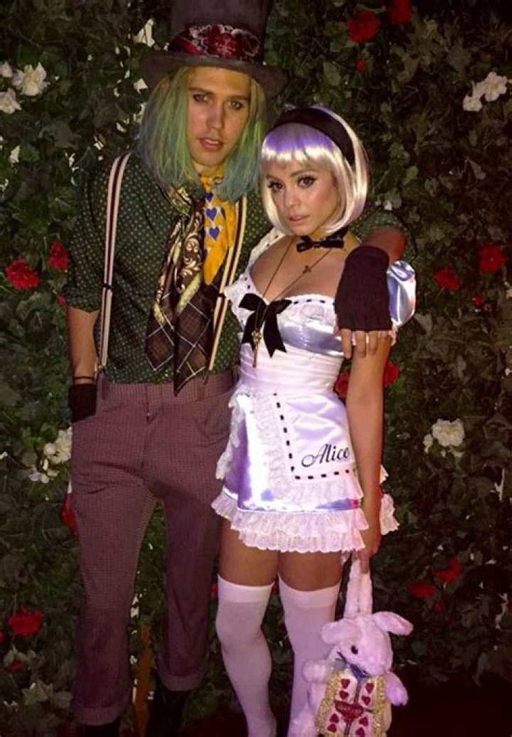 [PICS] Vanessa Hudgens As ‘Alice In Wonderland’ With Austin Butler As Mad Hatter – Hollywood Life