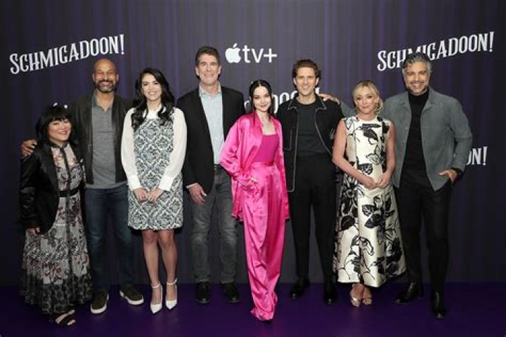 Pictures Of Season 2 – Hollywood Life